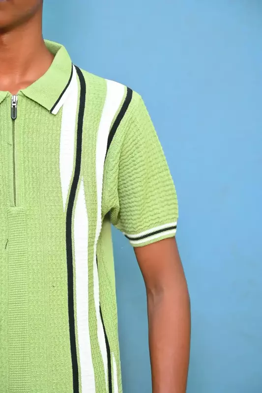PREMIUM TSHIRT WHITE WITH GREEN